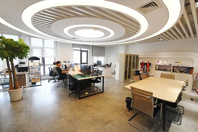 航天基地科技创新再添新引擎 市级孵化器与科技中介服务双轮驱动